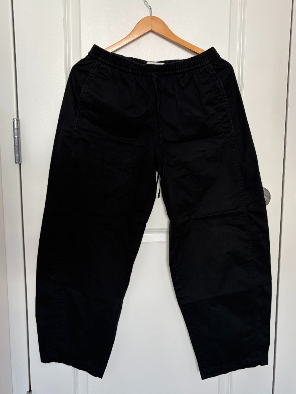 Abercrombie Poplin Barrel Pull-On Pant (Black, Size XS Regular)